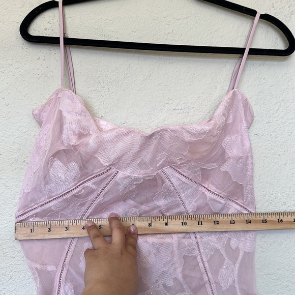 House of Cb 'Seren' Soft Pink Floral Lace Back‎ Maxi Dress NWOT size M - Picture 14 of 15